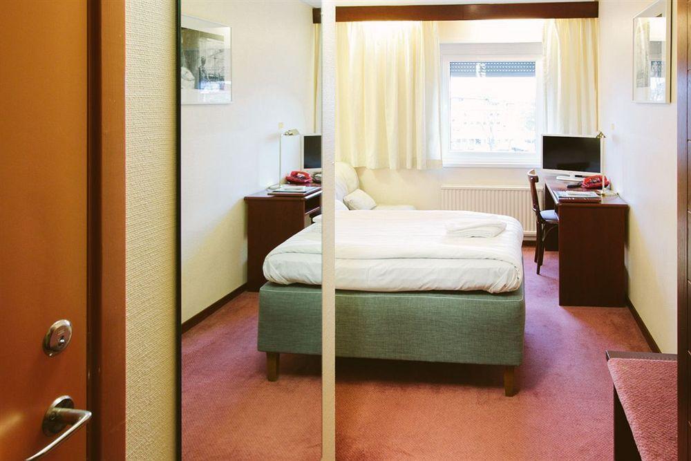 Hotell Stinsen Hallsberg Kültér fotó